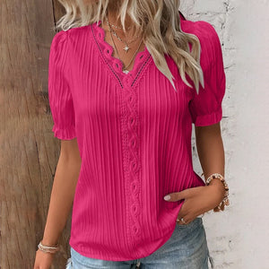 Elegante Bluse mit V-Ausschnitt und schlichter Spitze