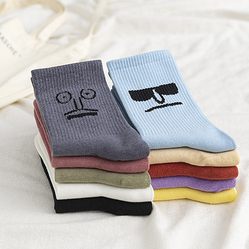 Socken mit lustigem Ausdruck