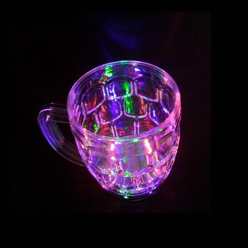 LED leuchtendes Bierglas