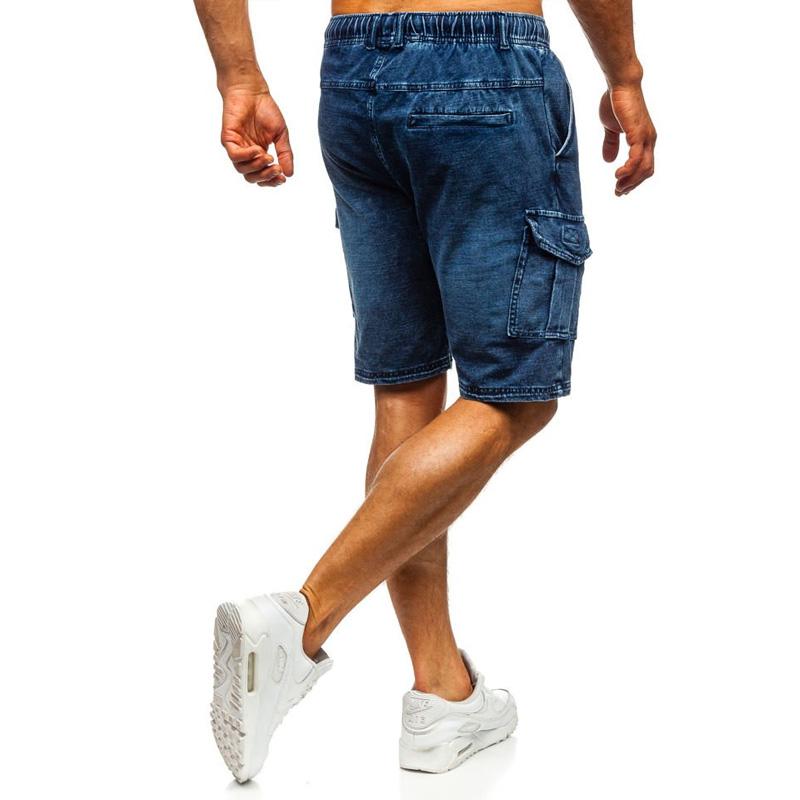 Fünf-Punkt gewaschene Jeansshorts